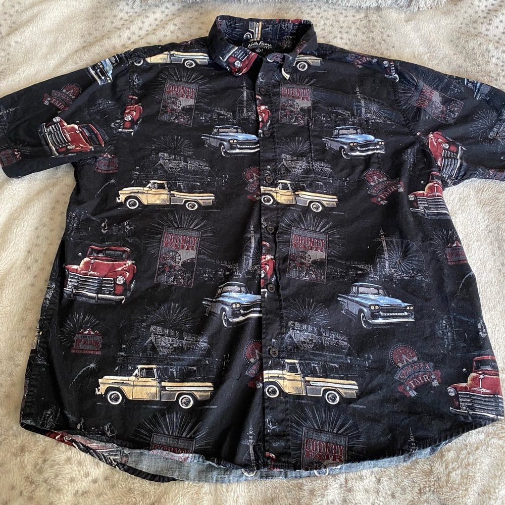 North Rivers car county fair buttonup XL